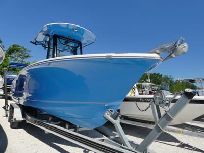 BOATZON | Sea Hunt Ultra 239 SE 2023