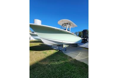 BOATZON | Sea Hunt Ultra 239 SE 2023