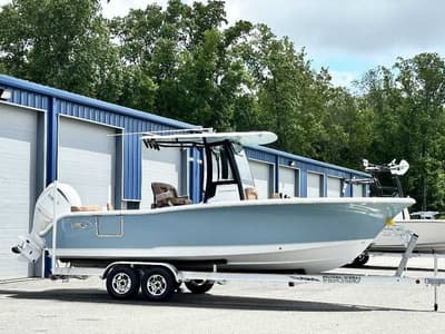 BOATZON | Sea Hunt Ultra 239 SE 2025