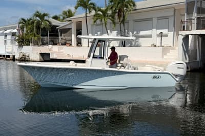 BOATZON | Sea Hunt Ultra 239SE 2022