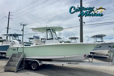 BOATZON | Sea Hunt Ultra 245 SE 2026