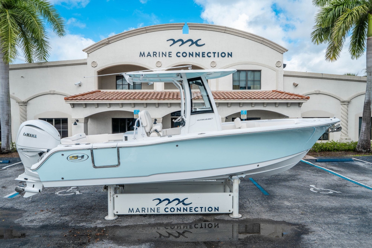 2026 Sea Hunt Ultra 245 SE - Sold Boat