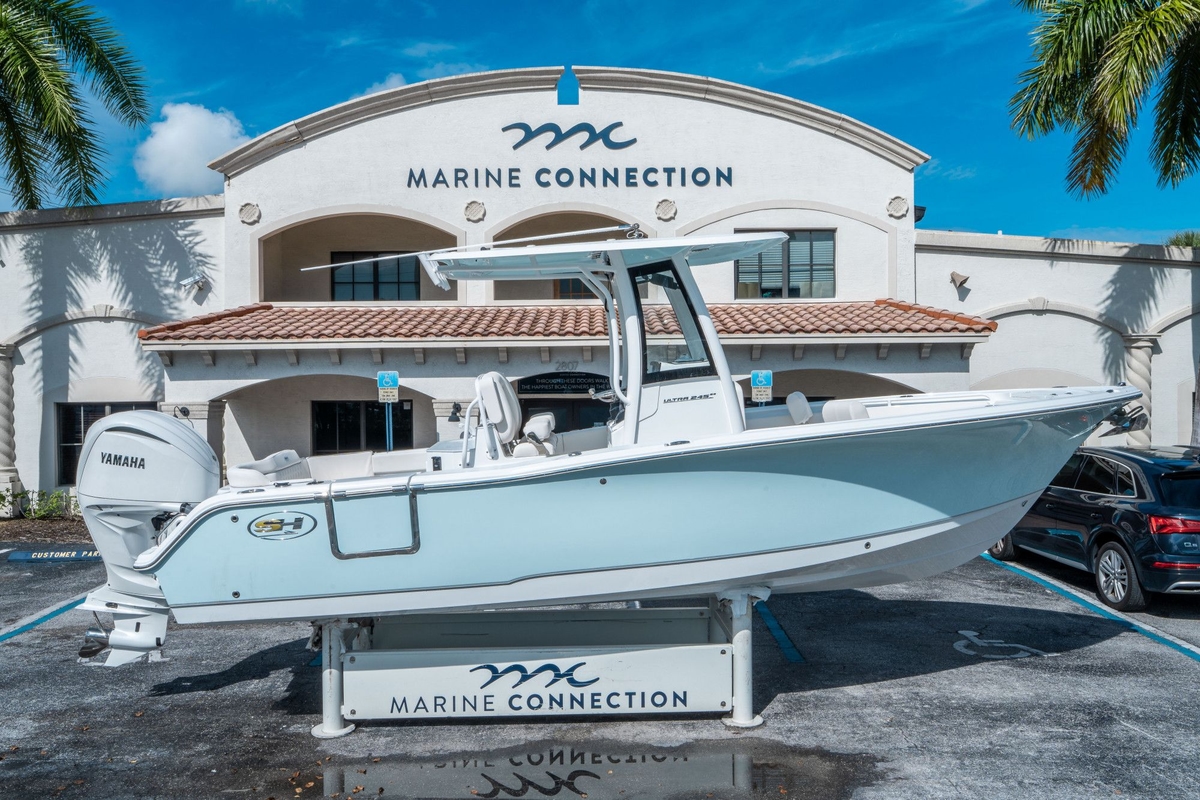 2026 Sea Hunt Ultra 245 SE - Sold Boat
