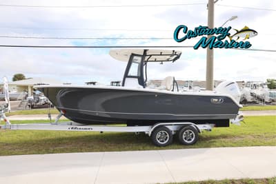 BOATZON | Sea Hunt Ultra 245SE 2026