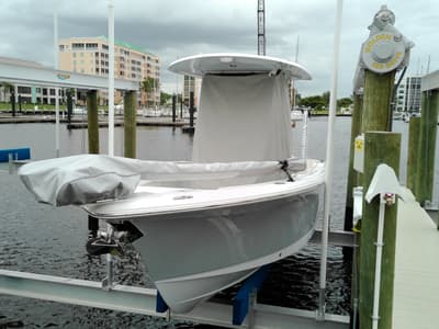 BOATZON | Sea Hunt Ultra 245SE 2026