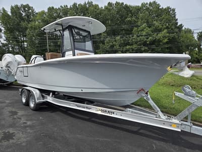 BOATZON | Sea Hunt Ultra 245SE 2027
