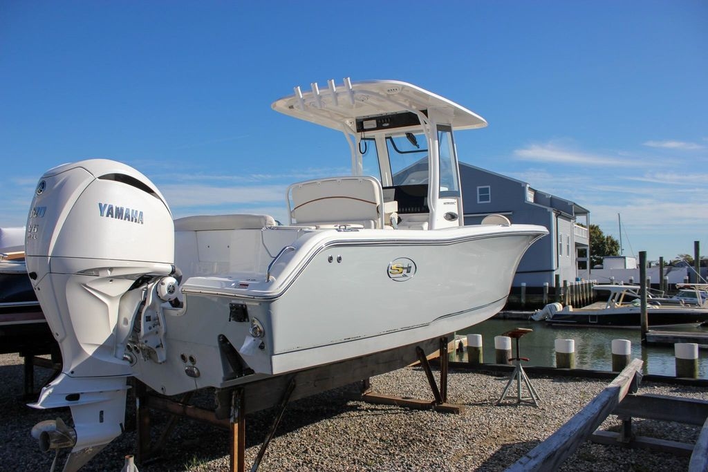 2022 Sea Hunt Ultra 255 SE - Sold Boat
