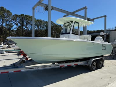 BOATZON | Sea Hunt Ultra 255 SE 2026