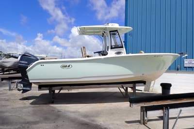 BOATZON | Sea Hunt Ultra 255SE 2018