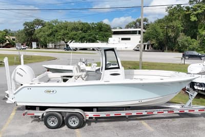 BOATZON | Sea Hunt Ultra 255SE 2023