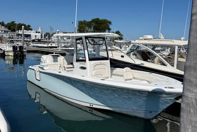 BOATZON | Sea Hunt Ultra 255SE 2025