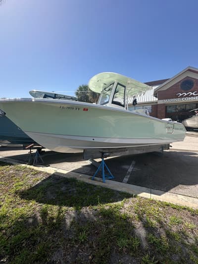 BOATZON | Sea Hunt Ultra 255SE 2025