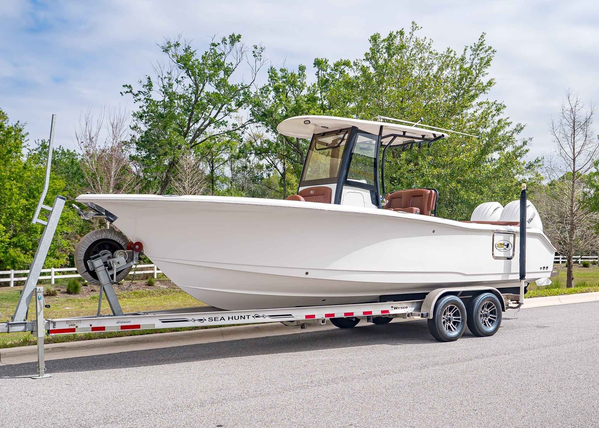 2024 Sea Hunt Ultra 265 SE - Sold Boat