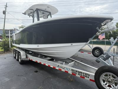 BOATZON | Sea Hunt ULTRA 265 SE 2027