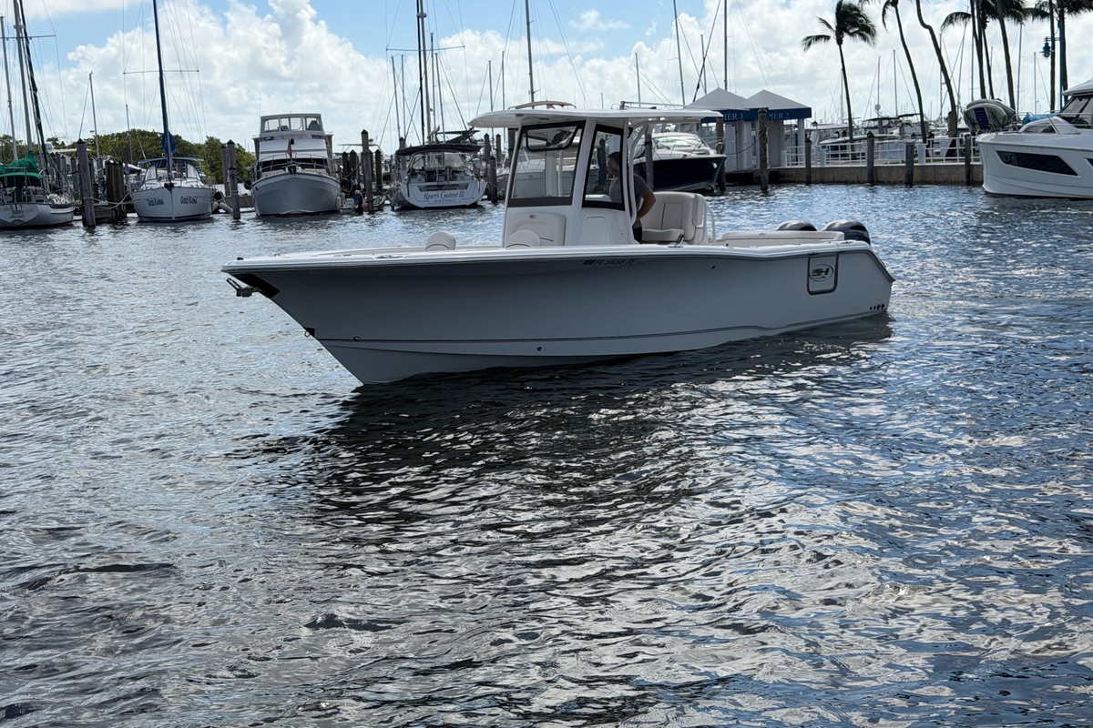 2022 Sea Hunt Ultra 275 SE - Sold Boat