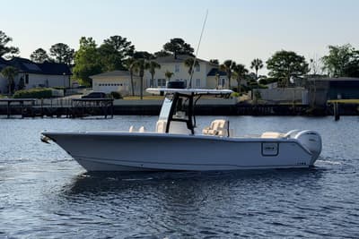 BOATZON | Sea Hunt Ultra 275 SE 2024