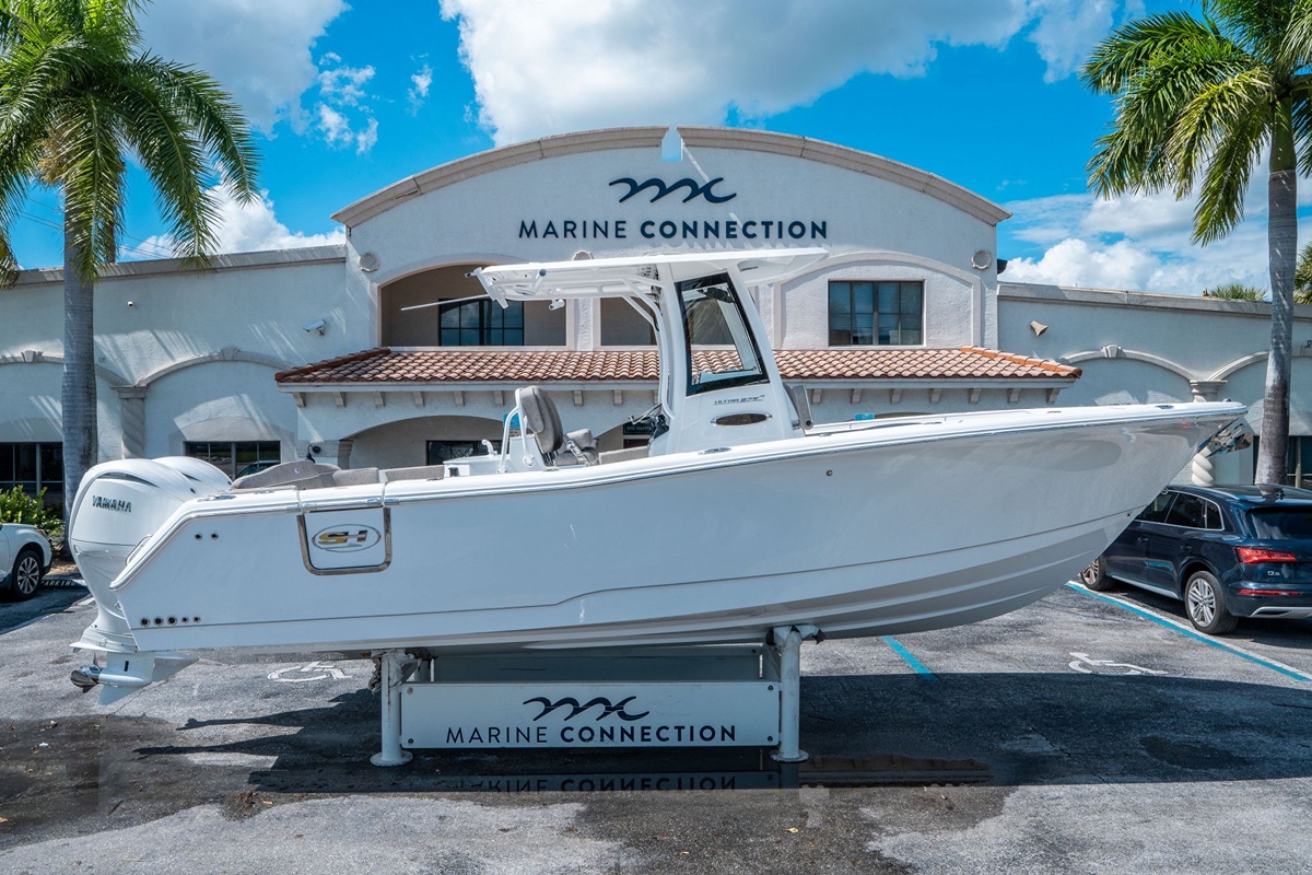 2026 Sea Hunt Ultra 275CB - Sold Boat