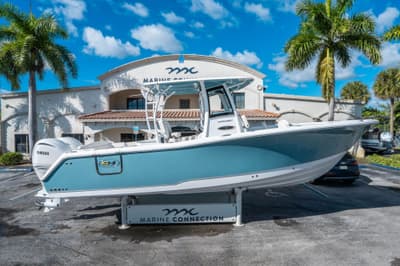 BOATZON | Sea Hunt Ultra 285 FS 2026