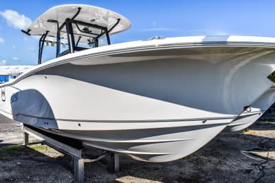 BOATZON | Sea Hunt Ultra 285 SE 2026