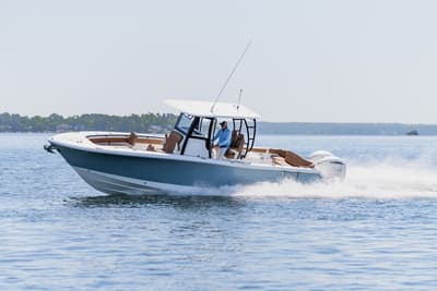 BOATZON | Sea Hunt Ultra 305SE 2027