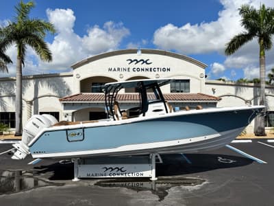 BOATZON | Sea Hunt Ultra 305SE 2027