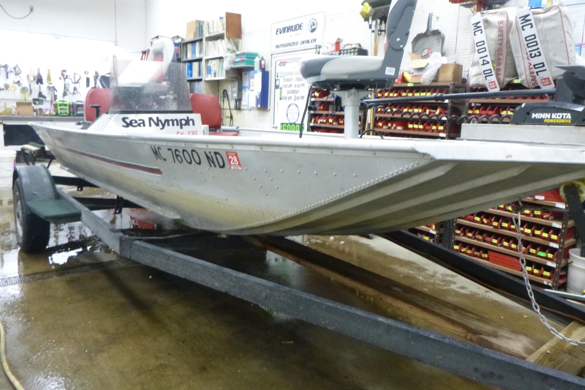 1988 Sea Nymph TX170 - Sold Boat