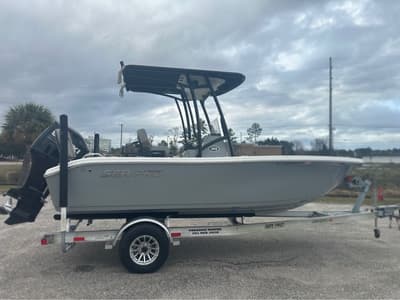 BOATZON | Sea Pro 199 Center Console 2023