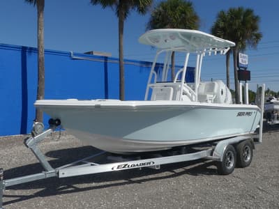 BOATZON | Sea Pro 202 Center Console 2026