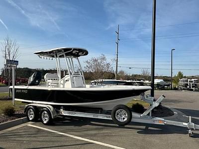 BOATZON | Sea Pro 210 DLX W200HP 2024