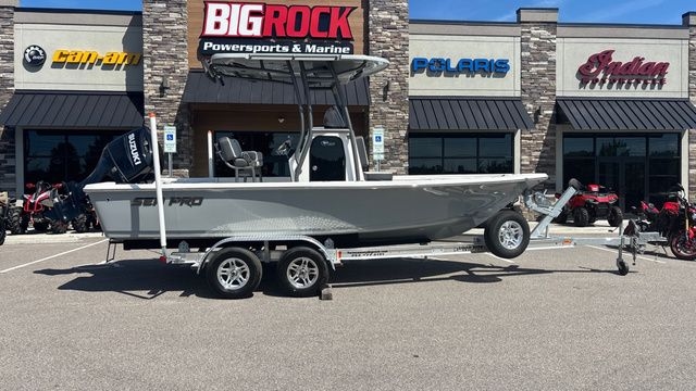 2025 Sea Pro 210 DLX W200HP - Sold Boat