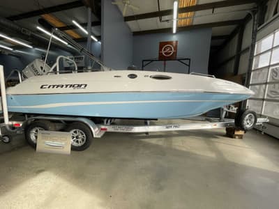 BOATZON | Sea Pro 2100 SC Deck Boat 2023