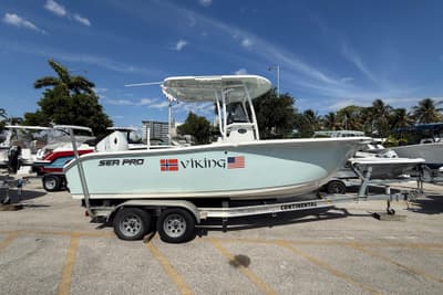 BOATZON | Sea Pro 219 Center Console 2023