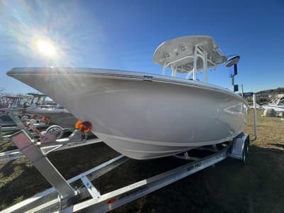 BOATZON | Sea Pro 222 Center Console 2024