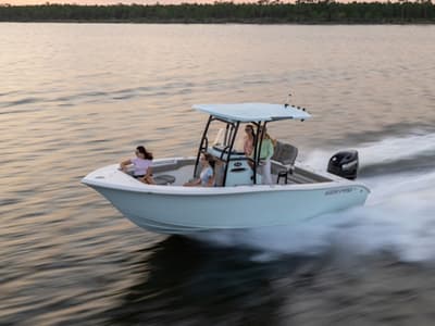 BOATZON | Sea Pro 222 Center Console 2025