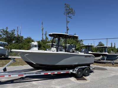 BOATZON | Sea Pro 222 Center Console 2026