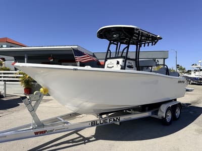 BOATZON | Sea Pro 225 Sandbar 2025