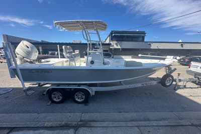 BOATZON | Sea Pro 228 Bay 2019