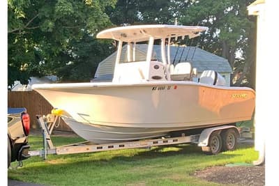 BOATZON | Sea Pro 239 Center Console 2022