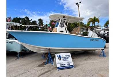 BOATZON | Sea Pro 242 Center Console 2027 BOATZON | Sea Pro 242 Center Console 2027