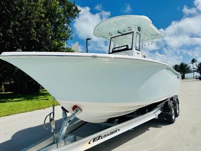 BOATZON | Sea Pro 245 FLX 2026 BOATZON | Sea Pro 245 FLX 2026