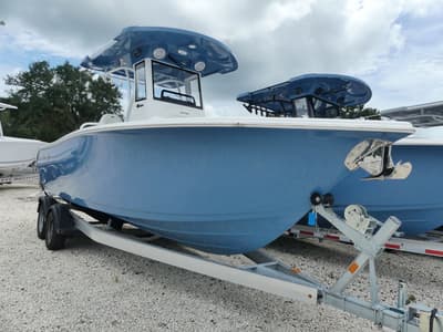 BOATZON | Sea Pro 245 Sandbar 2026