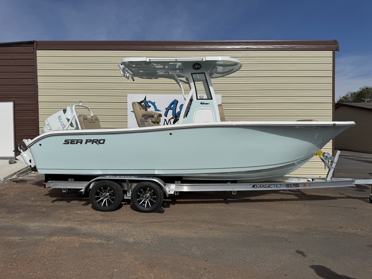 2026 Sea Pro 245 SEA KEEPER RIDE EQUIPPED - Sold Boat