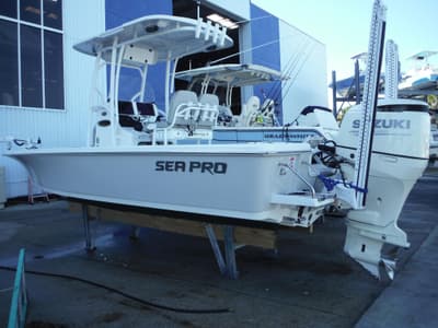 BOATZON | Sea Pro 248 Bay 2018