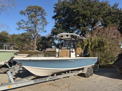 BOATZON | Sea Pro 248 Bay Boat 2022