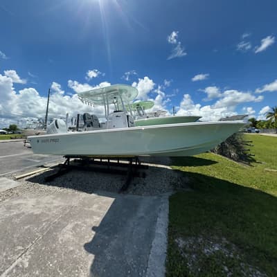 BOATZON | Sea Pro 250 Bay 2026