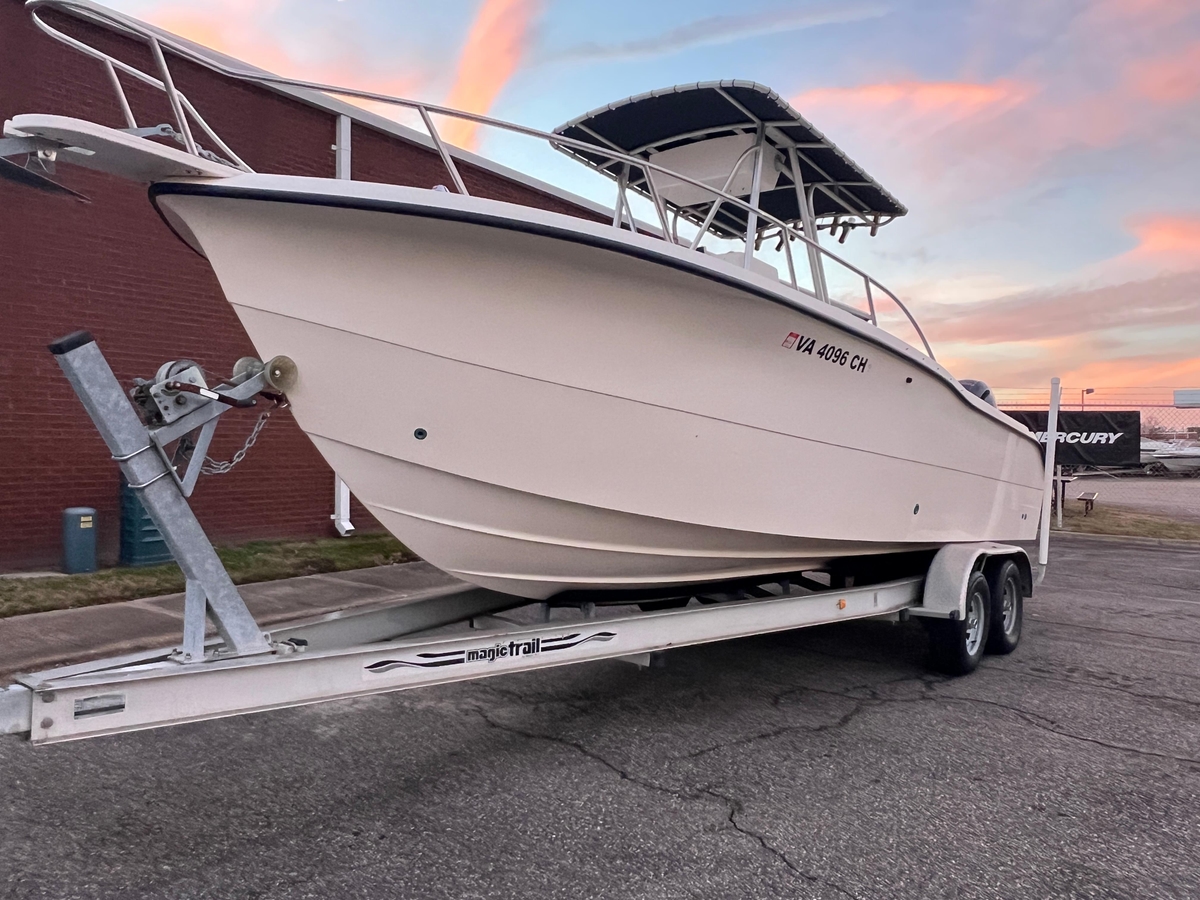 2001 Sea Pro 255 Center Console - Sold Boat