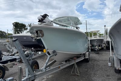 BOATZON | Sea Pro 259 Center Console 2023