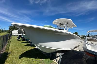BOATZON | Sea Pro 262 Center Console 2026