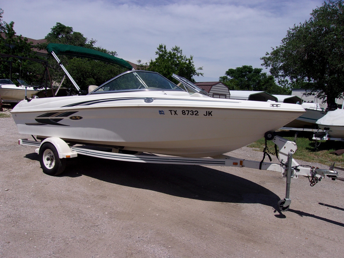 2000 Sea Ray 180 Bow Rider - Sold Boat