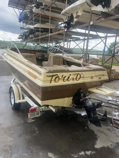 BOATZON | Sea Ray 185 1985